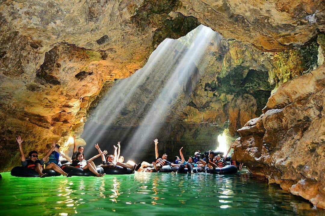 Menyusuri Goa Pindul: Petualangan Cave Tubing