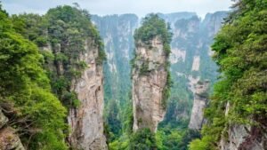 Zhangjiajie: Pegunungan yang Menginspirasi Film Avatar