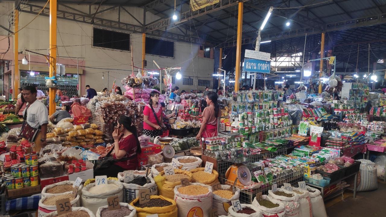 Mae Sai: Kota Perbatasan Thailand-Myanmar untuk Wisata Belanja