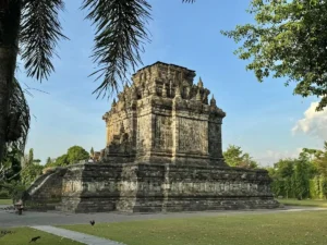 candi mendut