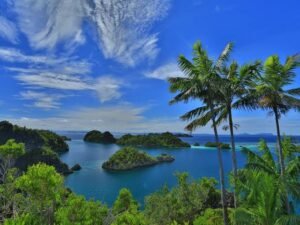 Pantai Raja Ampat